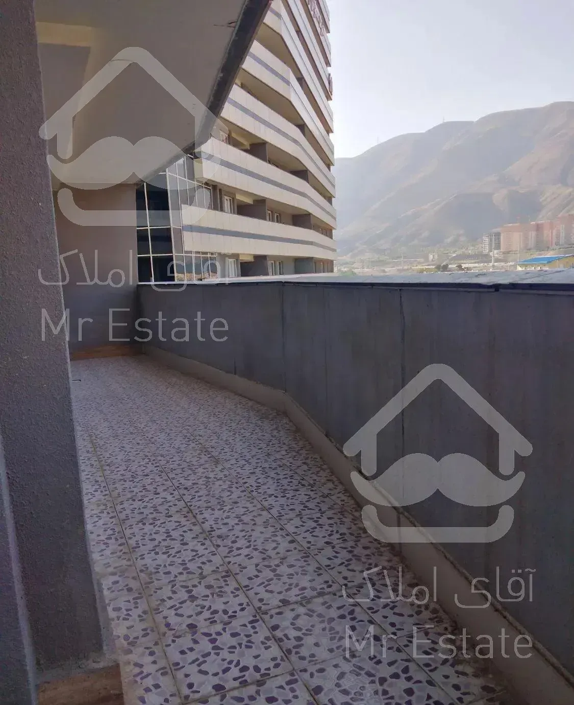 154متر،سه خوابه، برج G، شهرک چیتگر