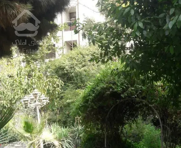 ۱۸۵متر۳خ با۷۵مترحیاط اختصاصی و۱۰مترپاسیو