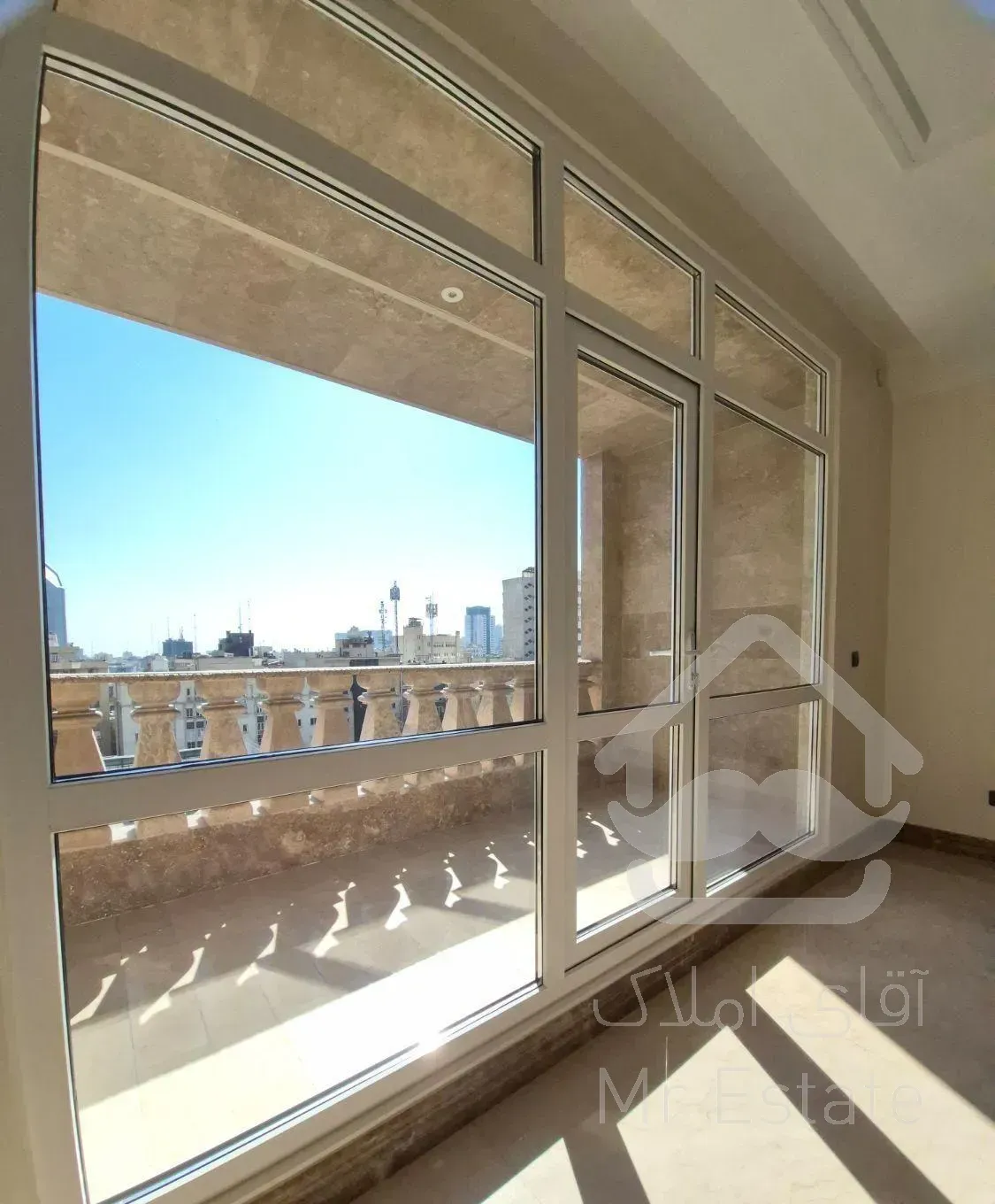 ۲۱۵ متر ۳خوابه فول نوساز جردن