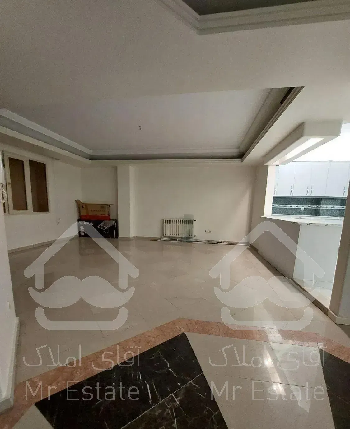 آپارتمان ۲۸۰ متر ۴ خواب تک واحدی استخردار