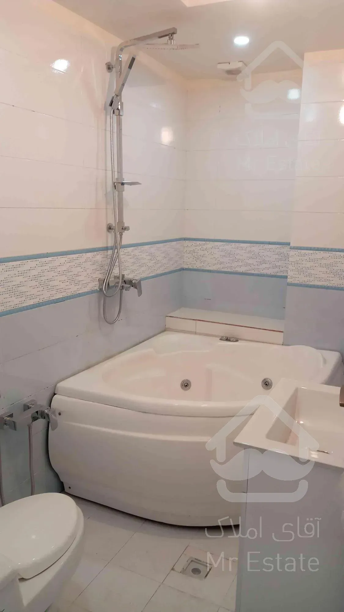 خرید آپارتمان ۸۰متری دوخوابه نوساز فردوس غرب