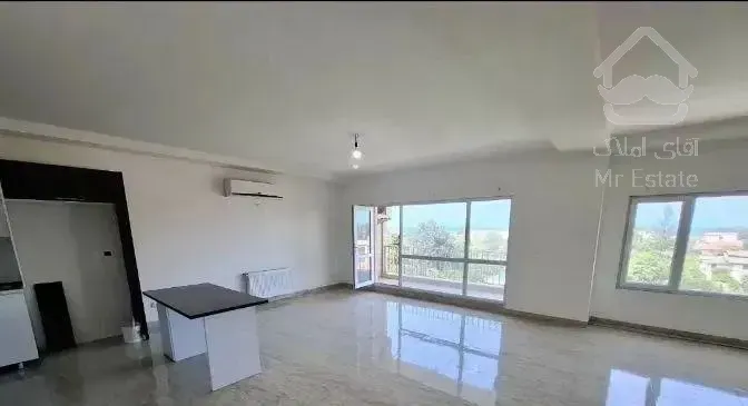 ۱۳۵ متر مطهری / طبقه چهارم / ویو دار