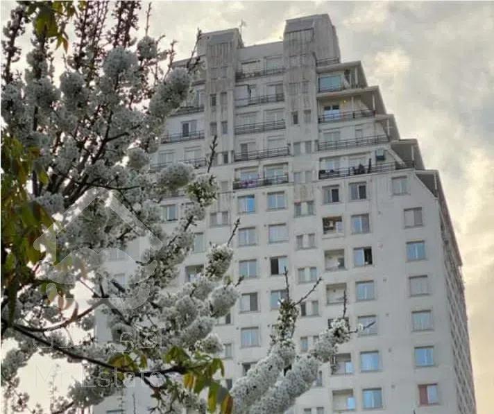 طبقه دهم برج/ویو ابدی/پونک شمالی/65متر