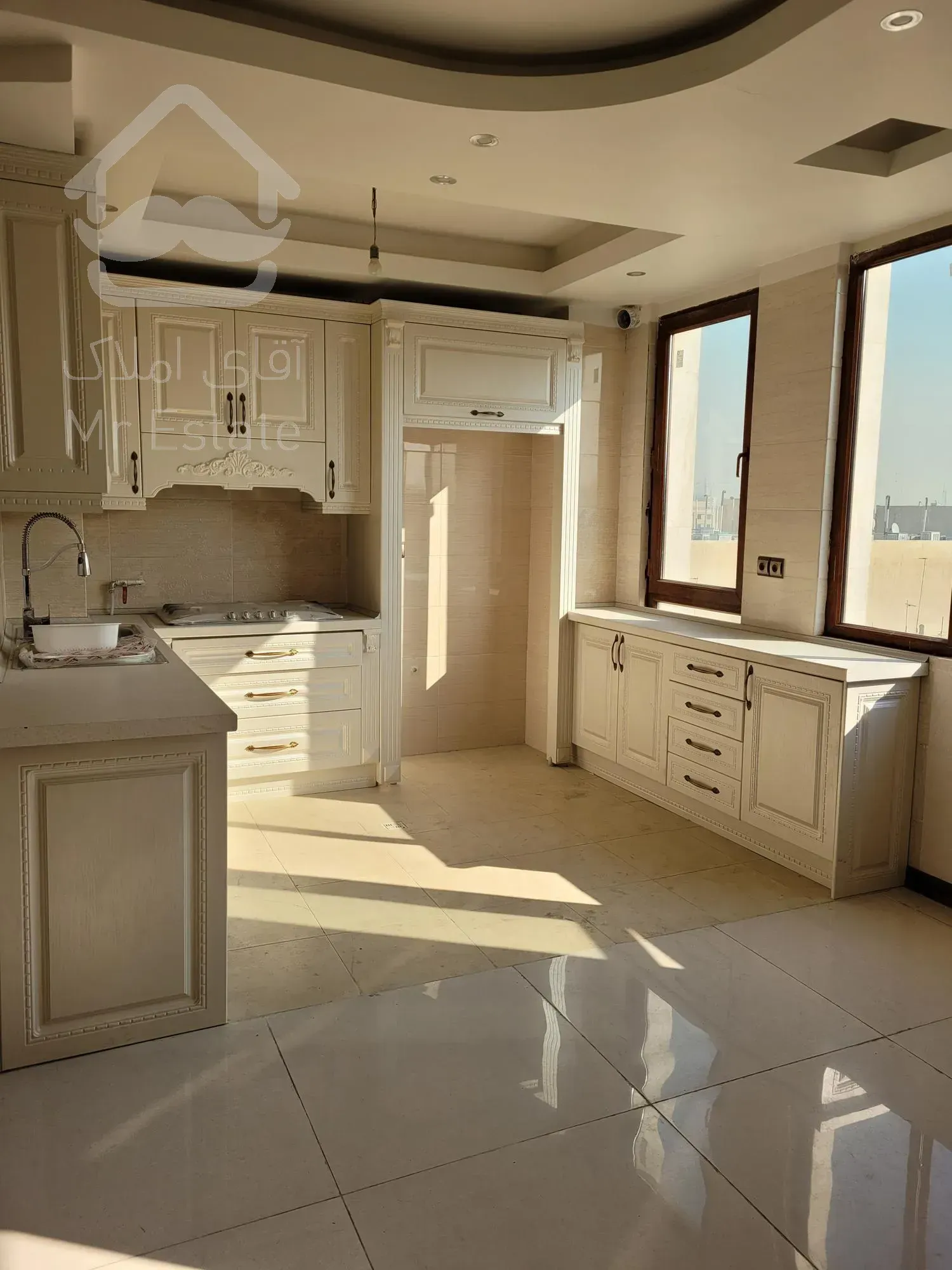 ۷۰ متر دو خواب /فول بازسازی /فوری فروش