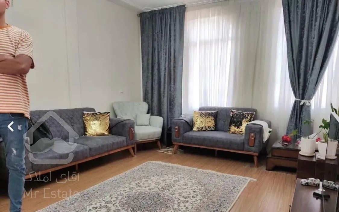 ۴۴متر/جی/سالن پرده خور/فول بازسازی