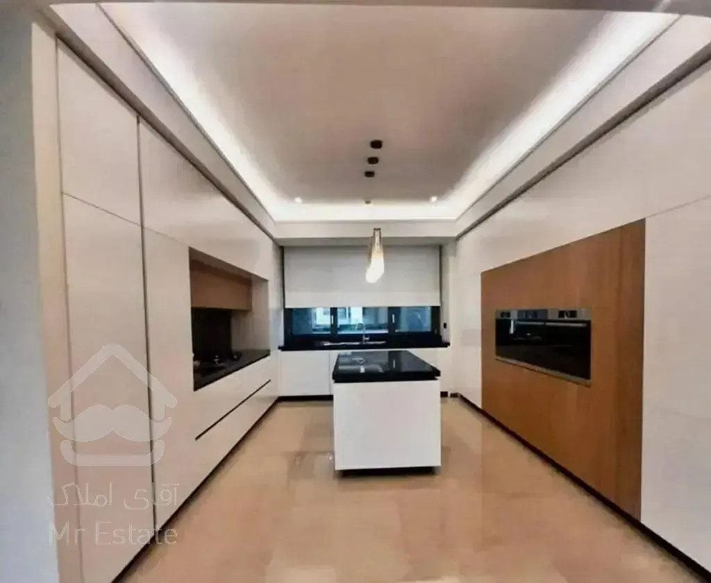 فرشته۱۹۰متر۳خواب و بالکن بزرگ