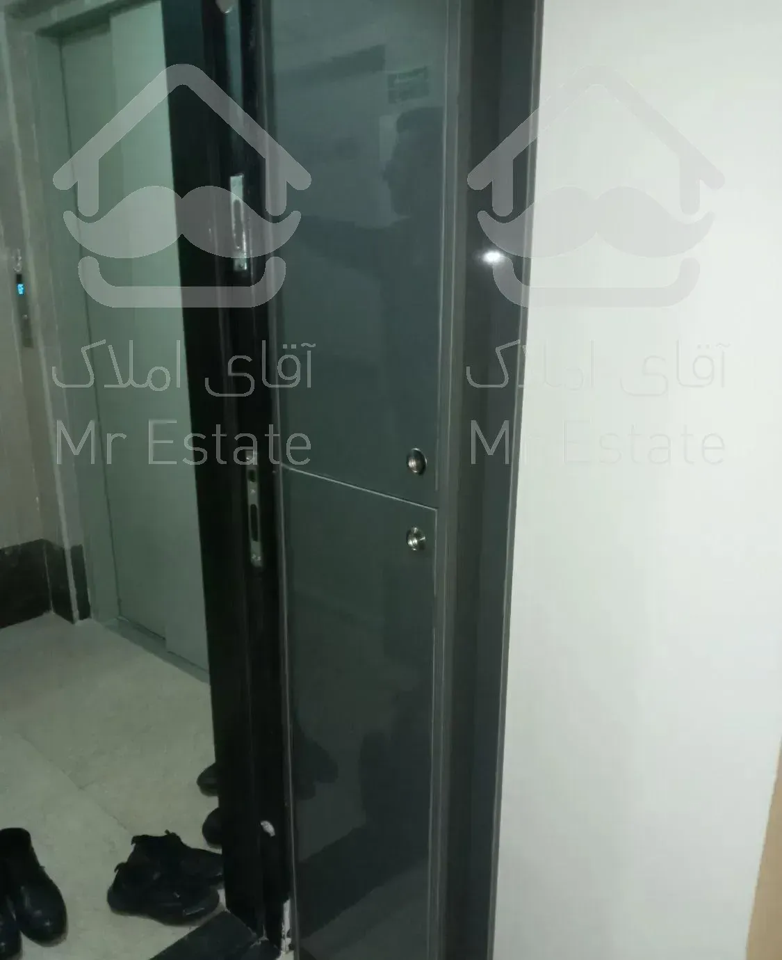 آپارتمان ۱۳۰متر سه خوابه در امامت