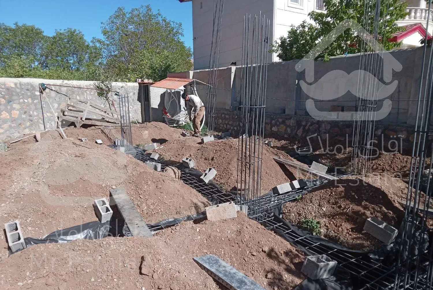 اجرای سقف های بتنی اسکلت،فنداسیون،استخرو دیوار