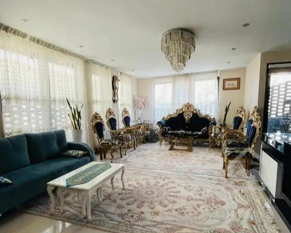 ۹۲متر/دوخواب/غرق در نور/نقشه