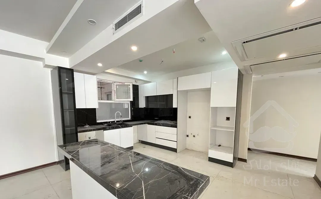 ۱۴۹ متر لوکس، طبقه آخر بدون مشرف تاپ لوکیشن ریحانی