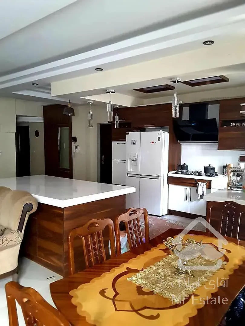 122مـتـر ـ 3خ ـ فـردوس غـرب ـ مـشـرف بـه خـورشـیـد