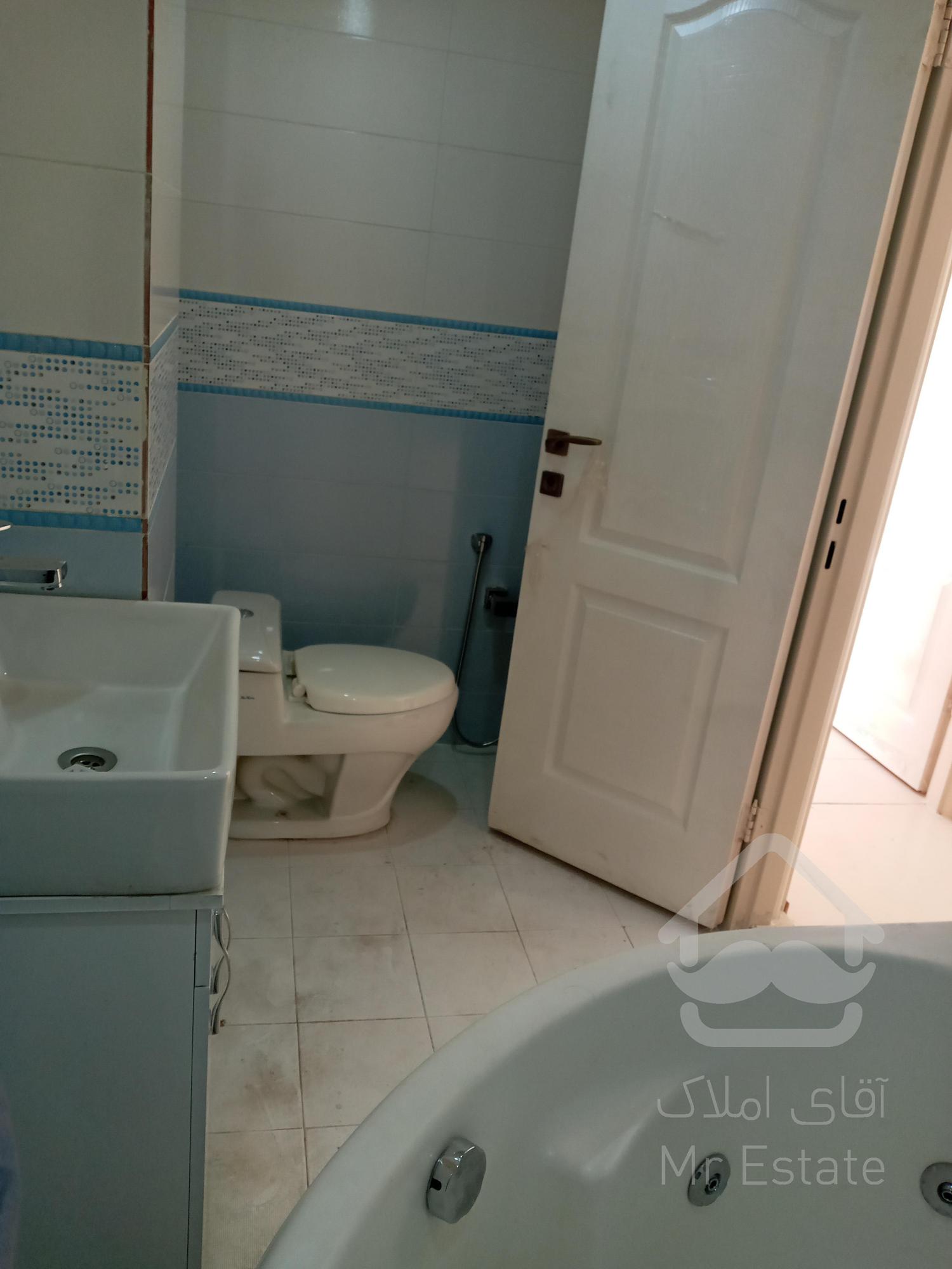 ۸۴متر۲خواب فردوس غرب فول بالکن لوکیشن عالی بدون مشابه زیرقیمت نوسازدرمنطقه