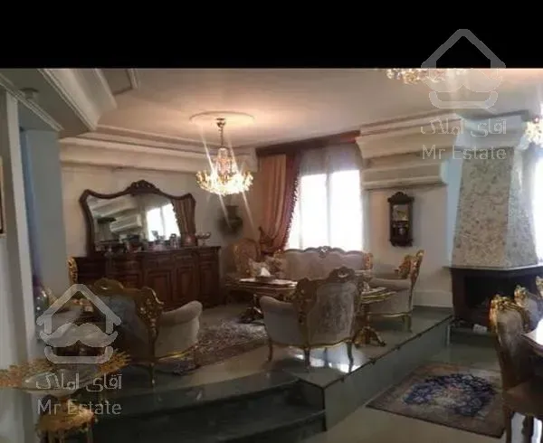 اپارتمان١47 متر حیاط اختصاصی