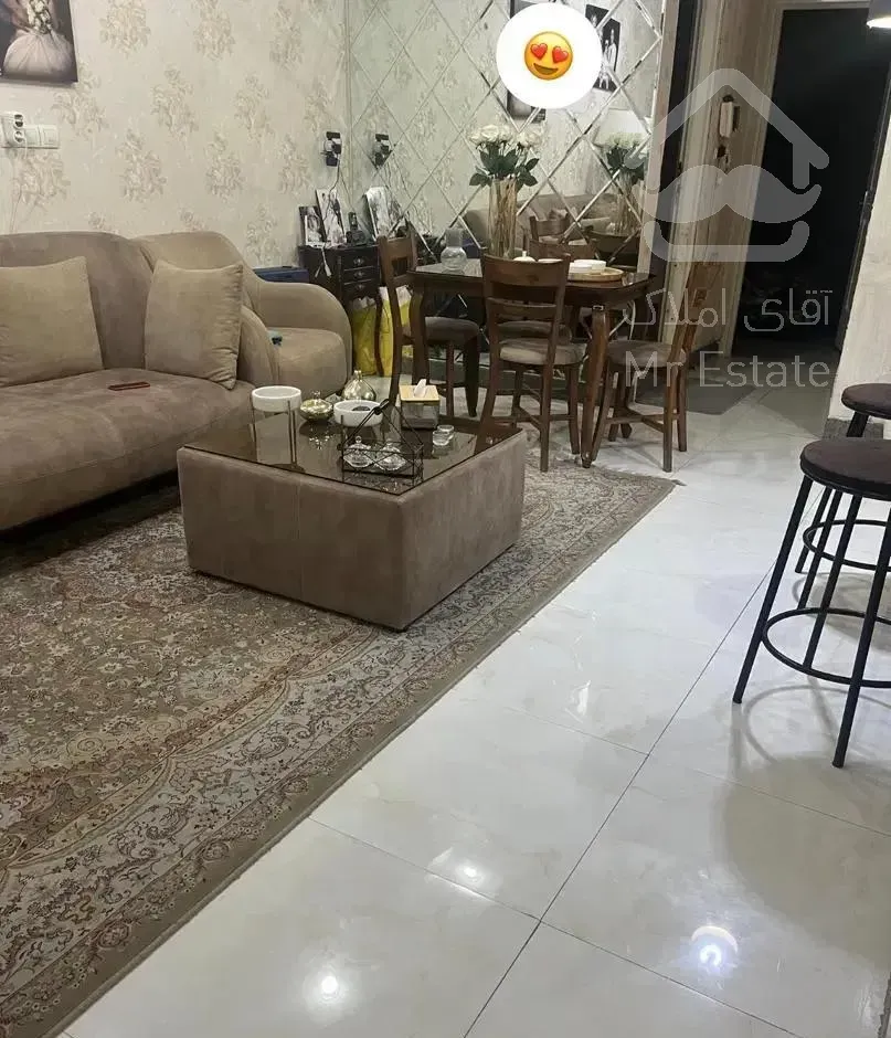 ۱۰۷متری خیابان اصفهان پارکینگ سندی