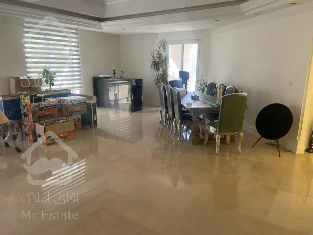 اجاره و رهن آپارتمان فرشته 240  متر لاکچری