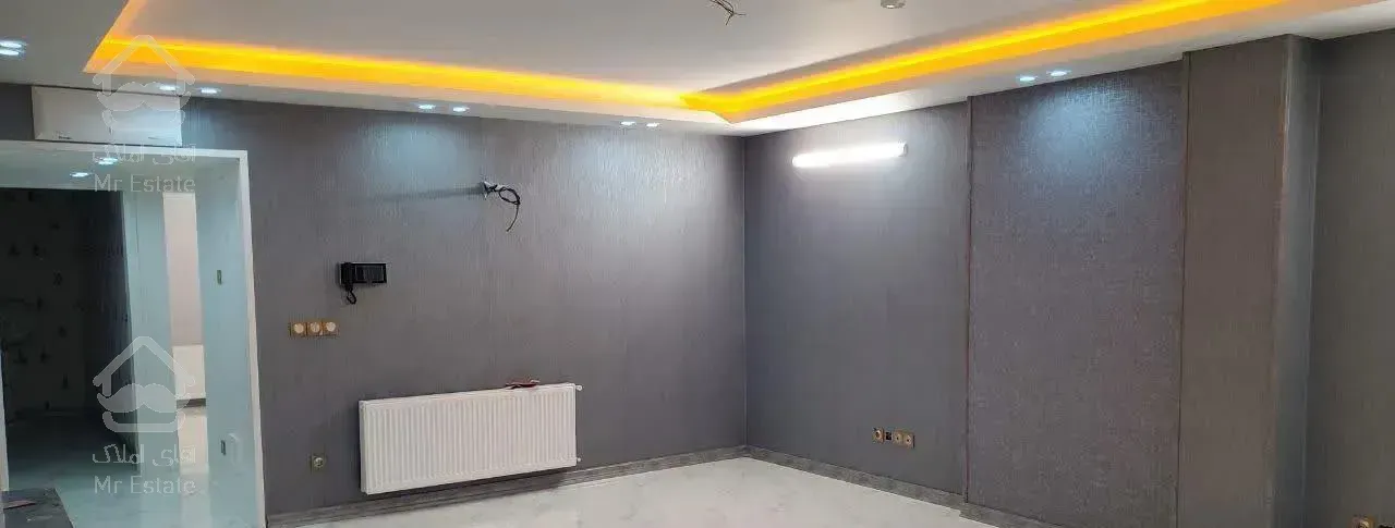 علامه امینی شرقی/۱۰۰متر/ طبقه