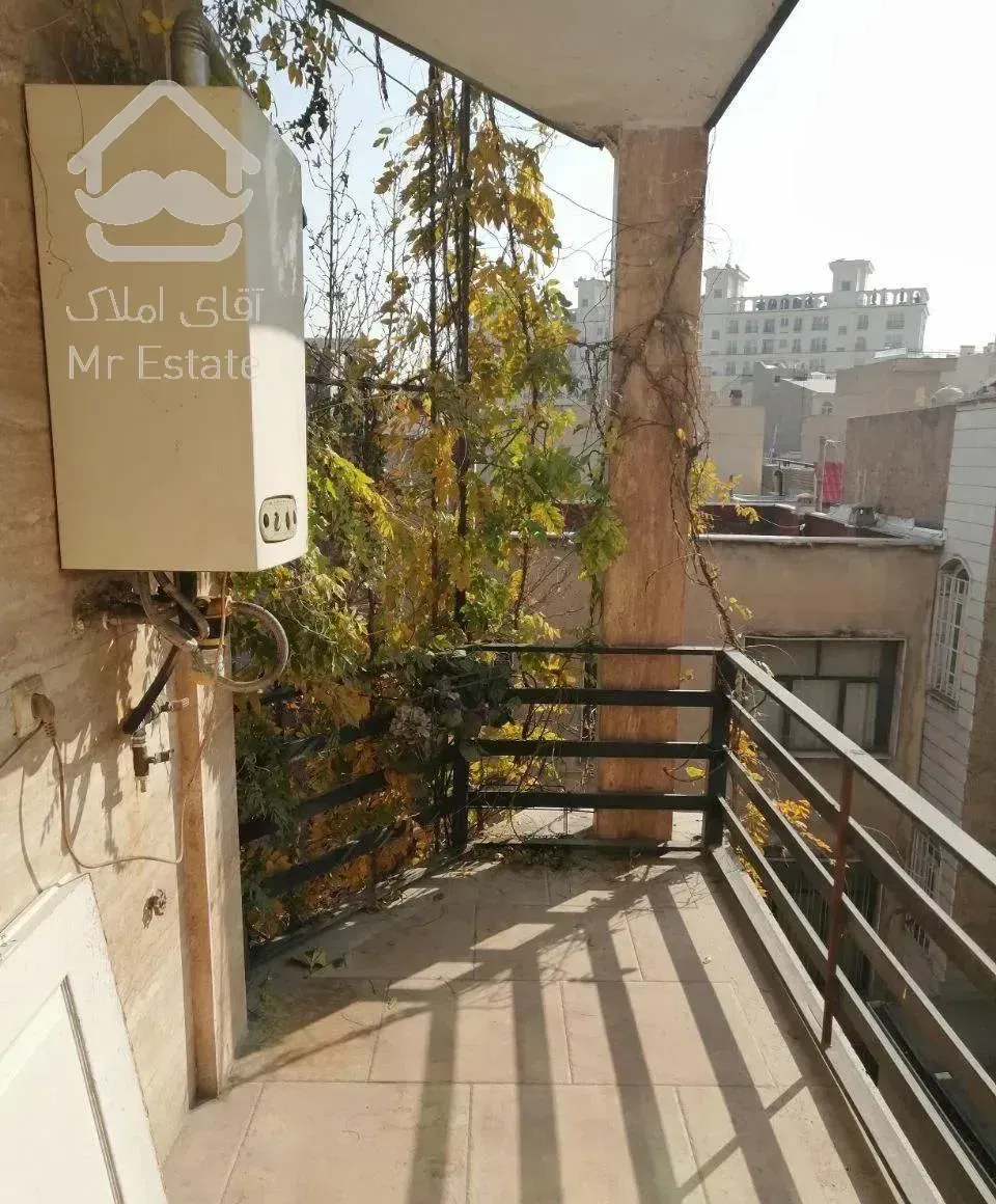 آپارتمان با موقعیت اداری