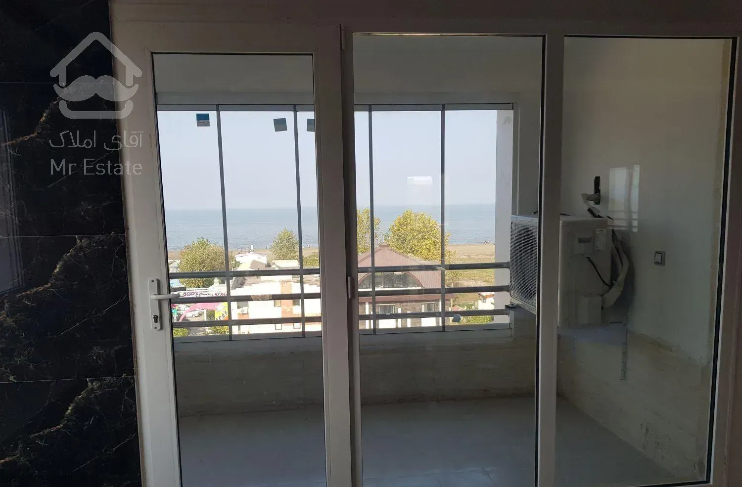 ساختمان یکجا نوساز کلیدنخورده در۷ط.انزلی