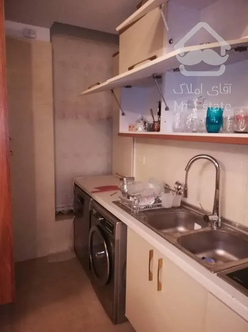 اجاره و رهن آپارتمان ولنجک 125  متر لوکس