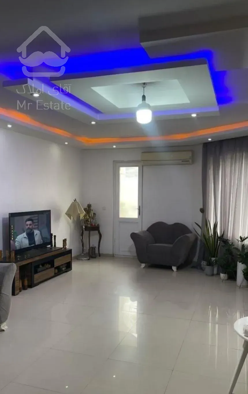 فروش واحد 110 متری طبقه دوم بلوار امام خمینی فاز 2