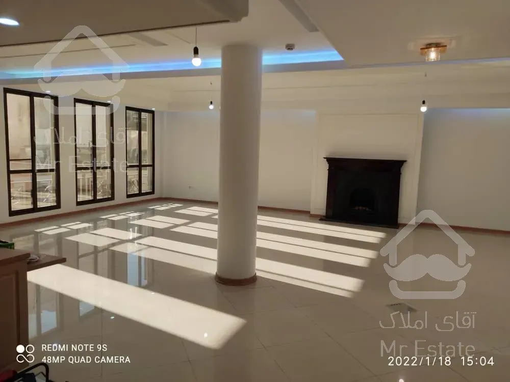 اجاره و رهن آپارتمان زعفرانیه 200  متر شیک