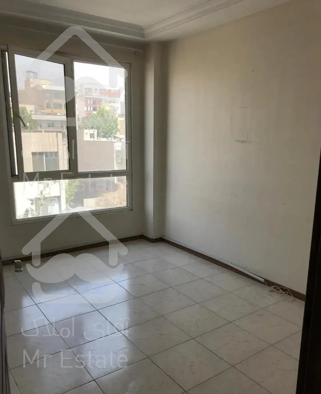 ظفر ۷۸ متر ۲ خوابه فول امکانات