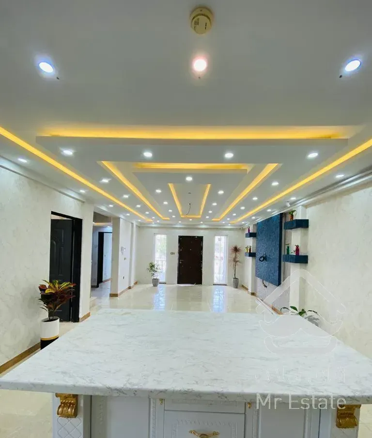 ویلا۲۱۰متری/سنددار/ساحلی زیبا کنار