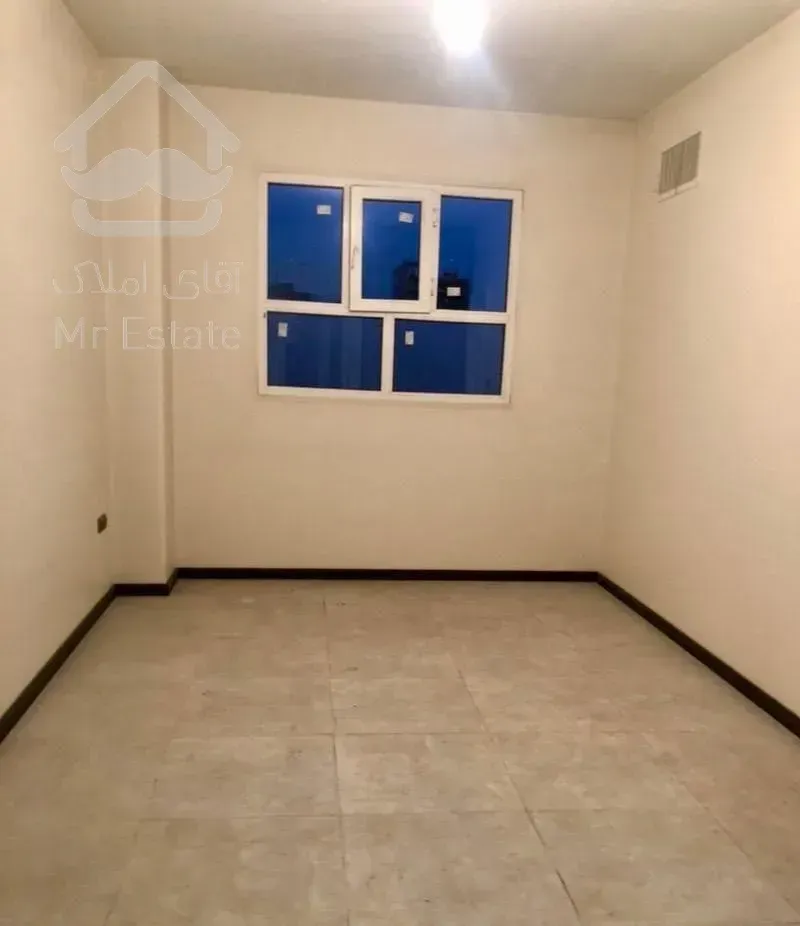 ۱۳۰متر / شیخ بهایی شمالی /فرعی دنج و مشجر