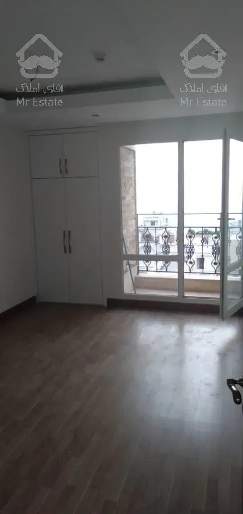 رهن و اجاره آپارتمان ۲۱۵ متری ۴ خواب نیاوران ۳ پارکنیگ