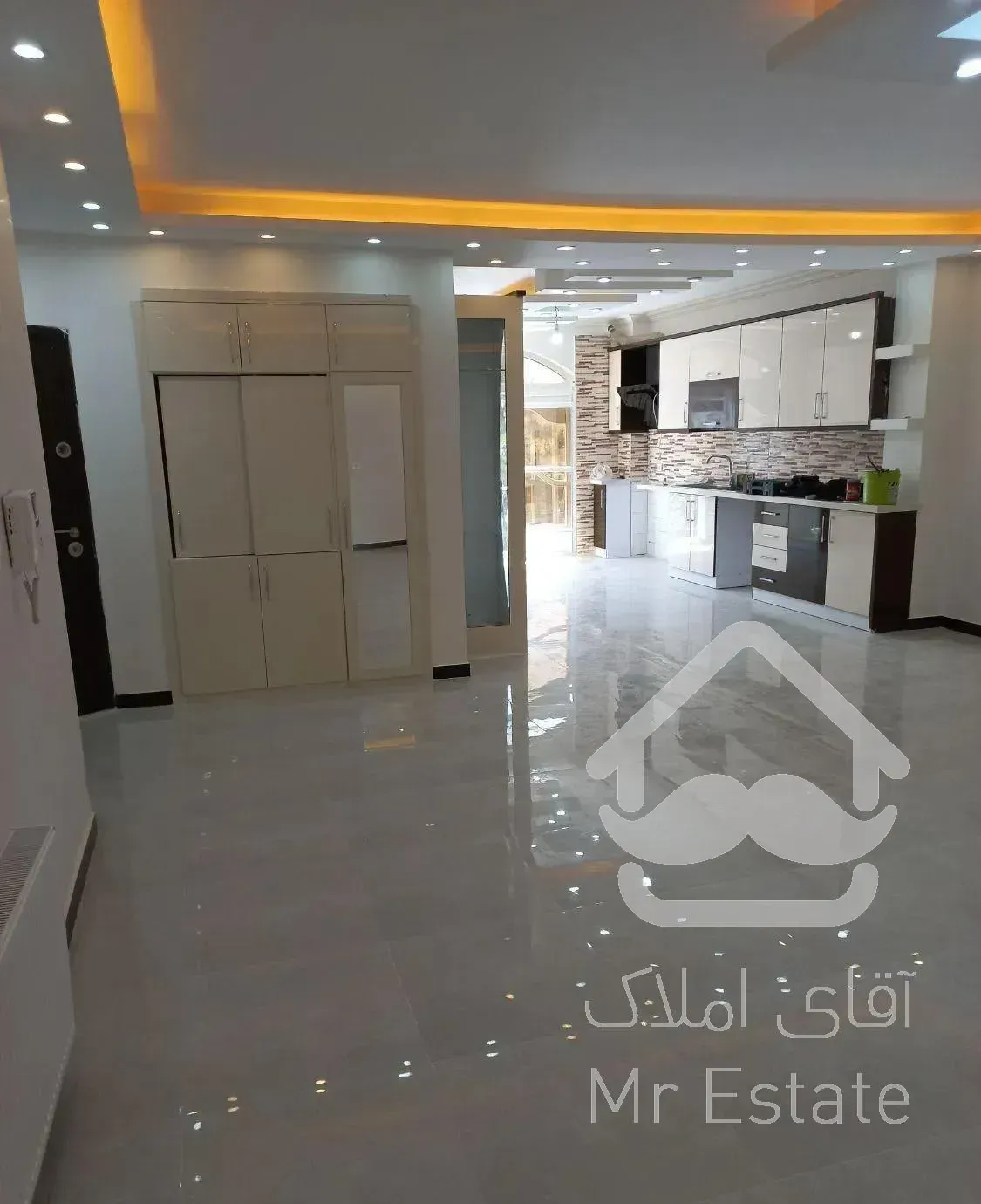 ۱۰۷ متر دو خوابه بر آلاله شرقی