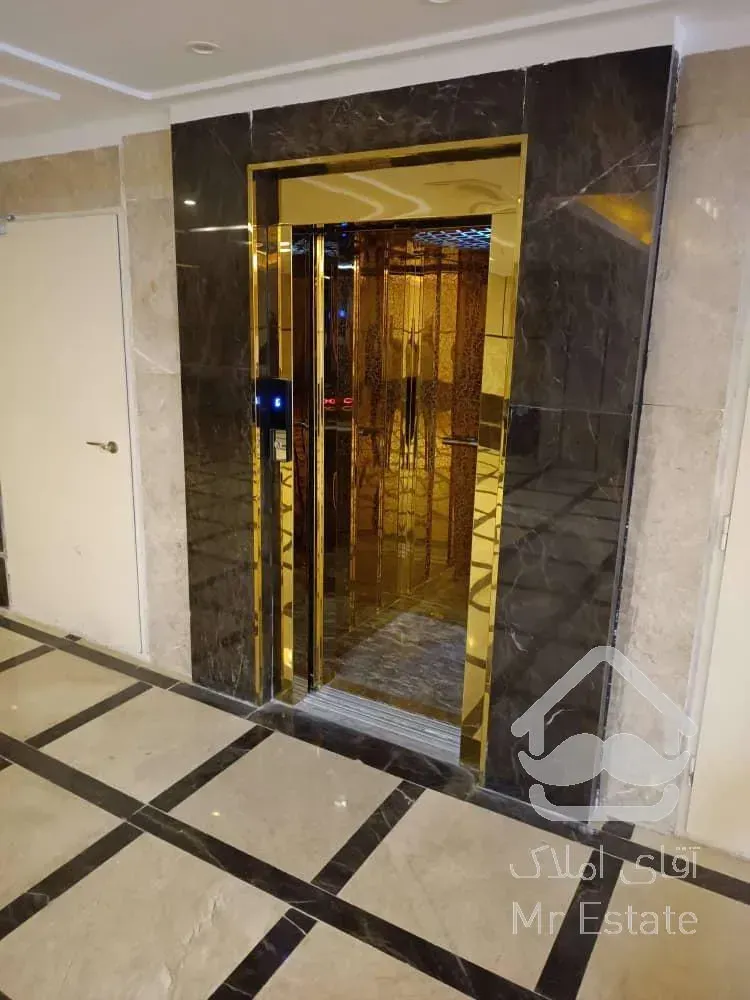 خیابان کاشانی ساختمان موقعیت ۱۰۰٪ اداری سند مسکونی ۱۰۳۵ متر بصورت یکجا واگذاری