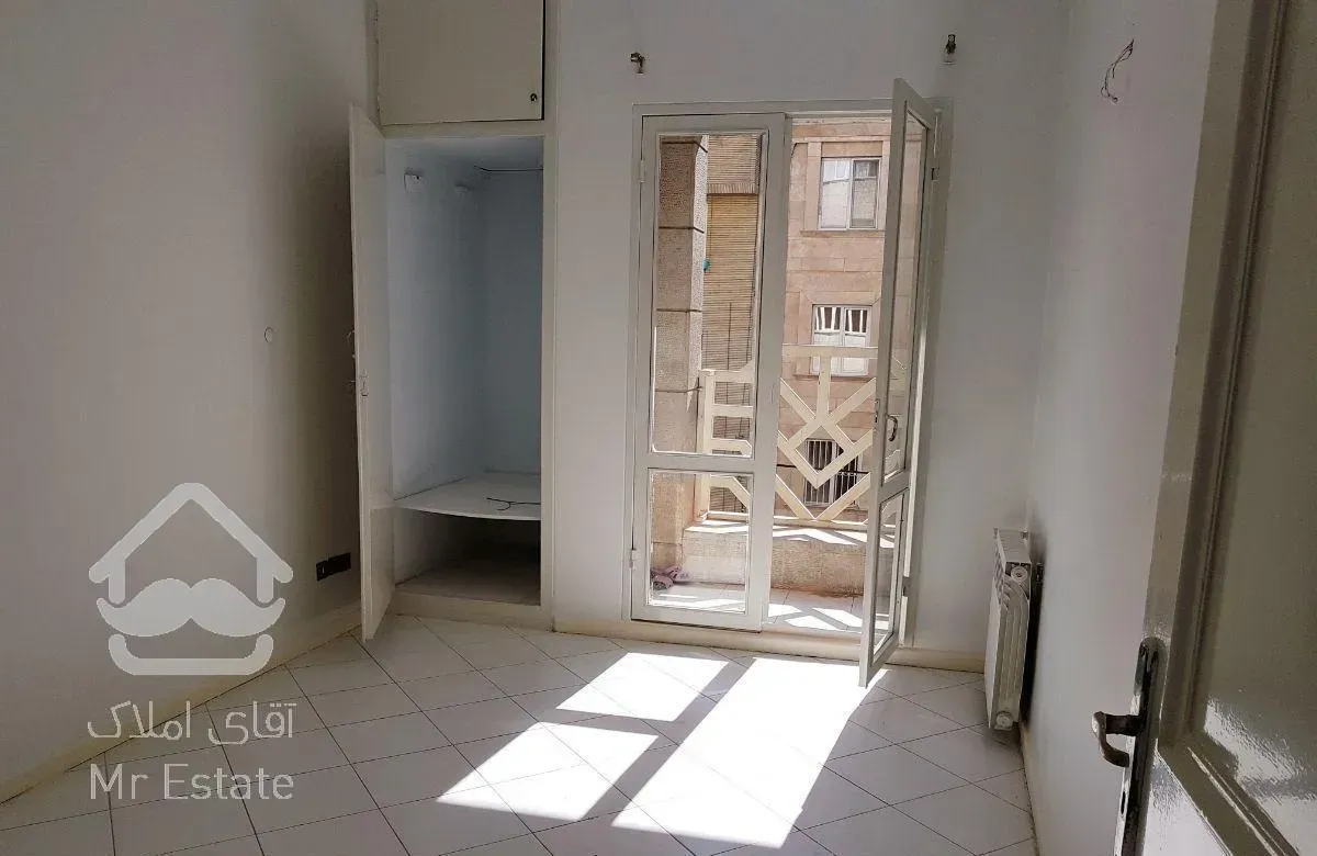 وزرا  ولیعصر  98 متر  2 خواب با امکانات کامل