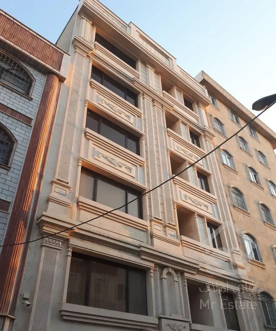 105 متر فول نوساز شمال پارک تهران ویلا