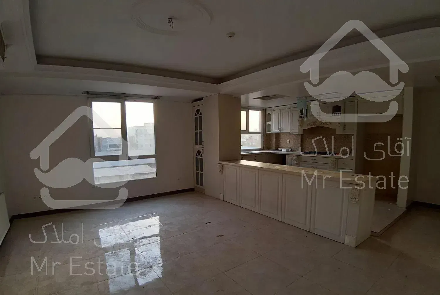 ۸۵ متری فول