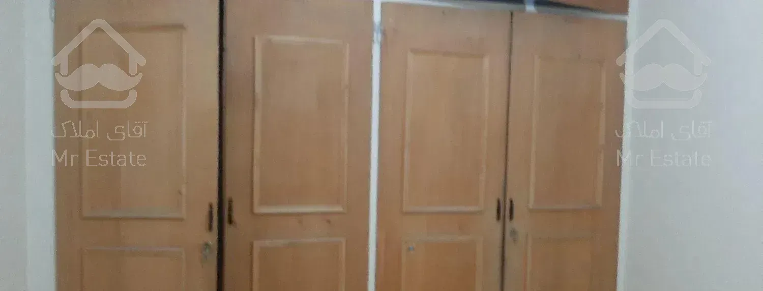 خانه در طبقه دوم فقط ز‌وج ونهایا بچه زیر دو سال