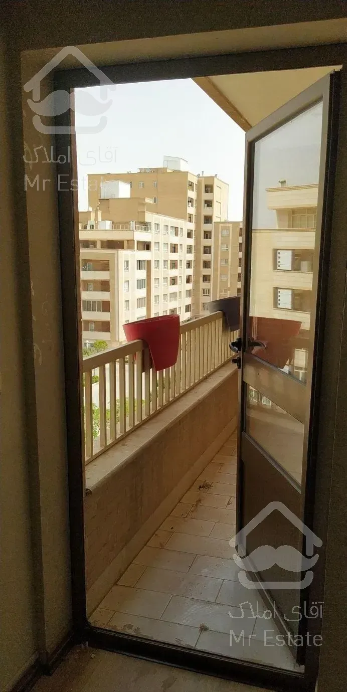 آپارتمان بهاران جدید 130 متر پژوهش