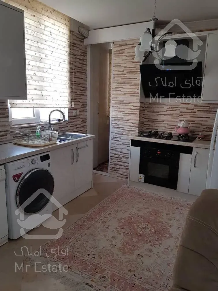 ۹۷ متری در مهران