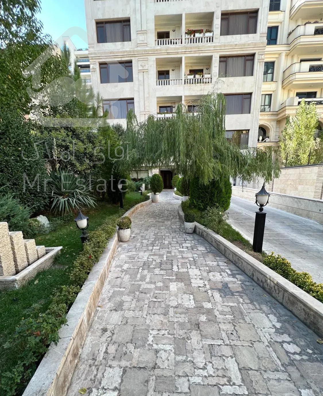 اپارتمان ۱۹۰ متری ، خوش نقشه