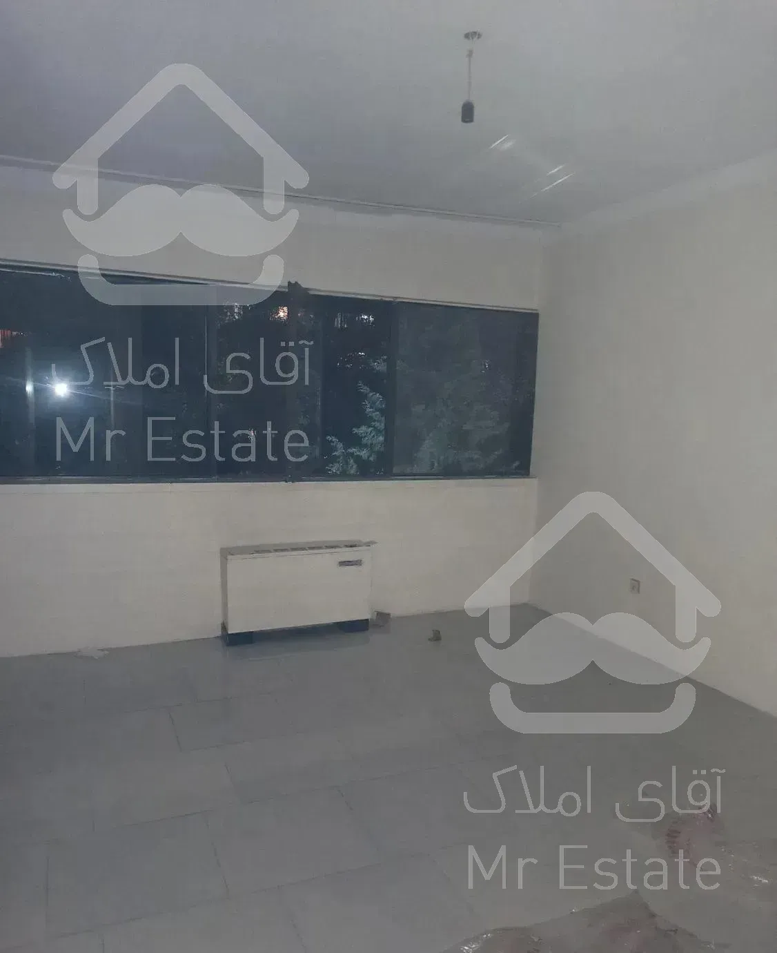 سه خوابه شیک با پارکینگ و انباری