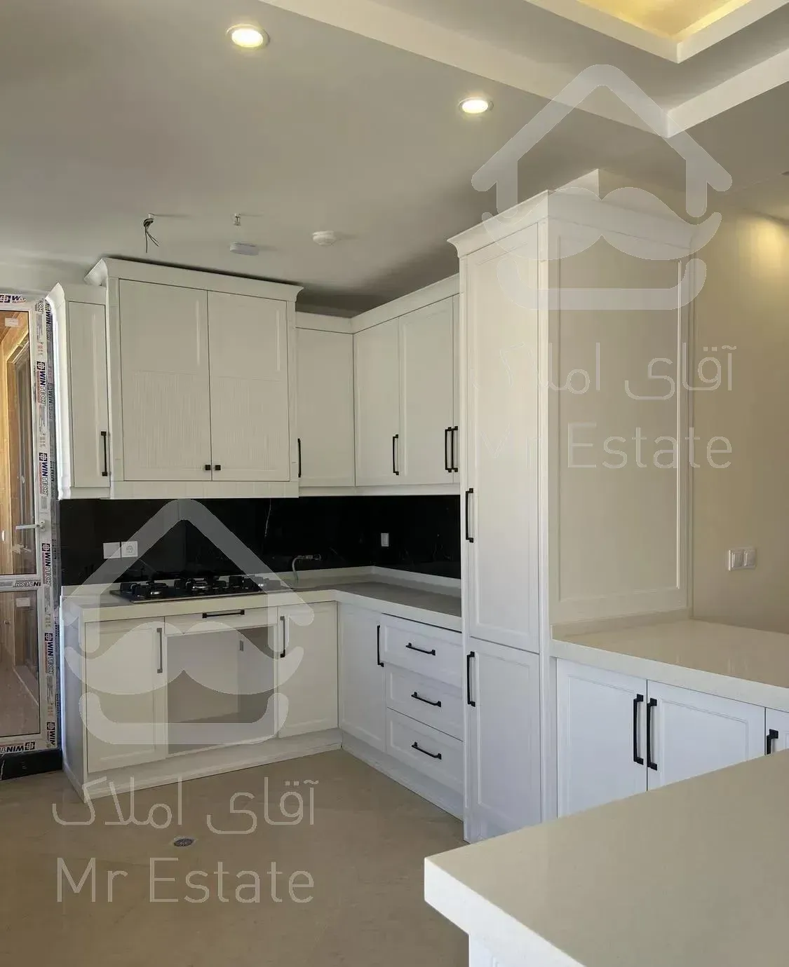 آپارتمان ۱۶۳ متر ، هروی ، تاپ لوکیشن