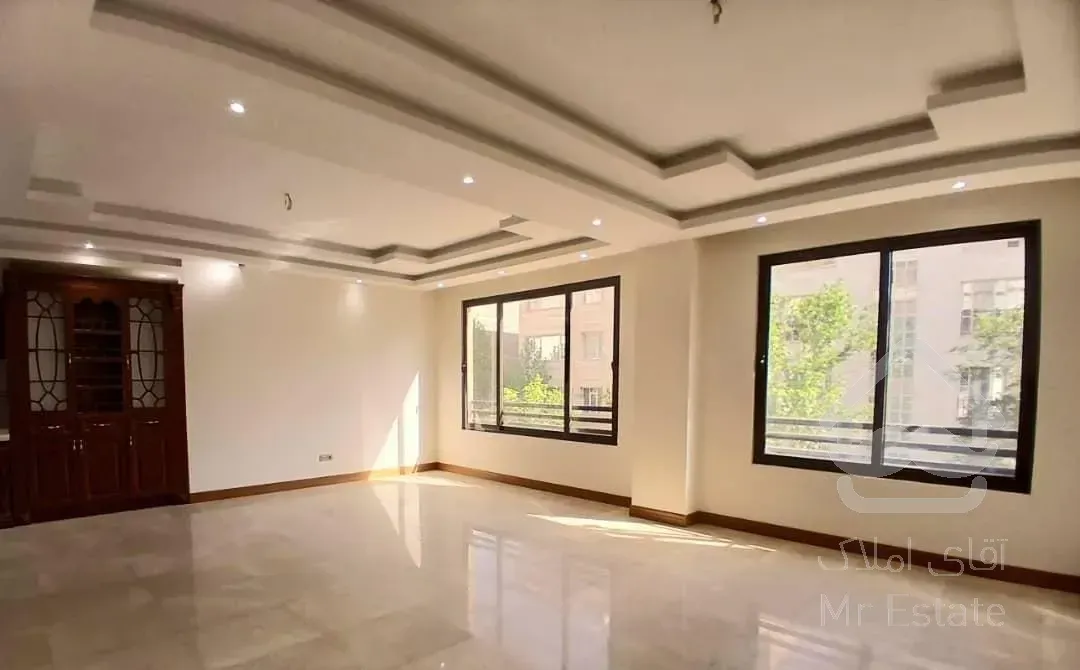 آپارتمان نوساز ۱۵۳و۲۱۶و۲۲۵متری ۳خوابه فرعی خوب اول