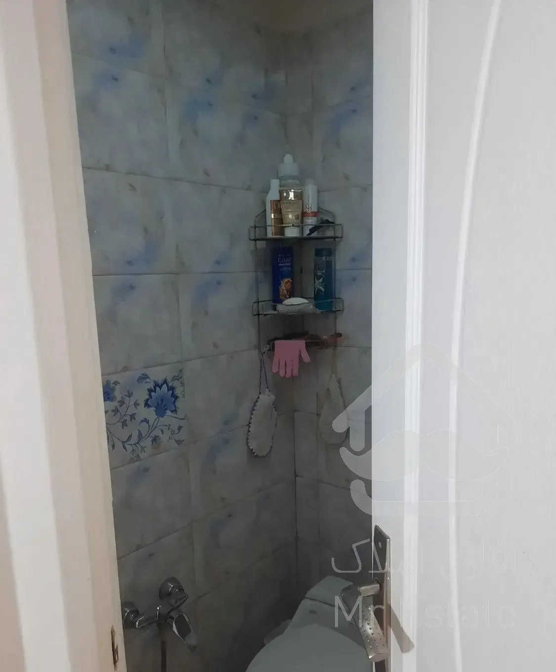 ۴۵ متری تک واحدی پذیرایی پرده خور با آسانسور