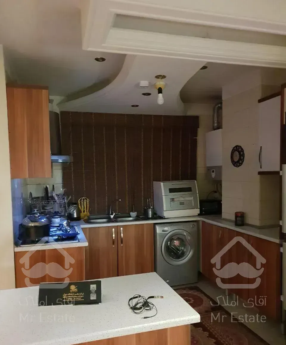 اپارتمان ۹۵ متر دو خواب فرعی فلکه اول