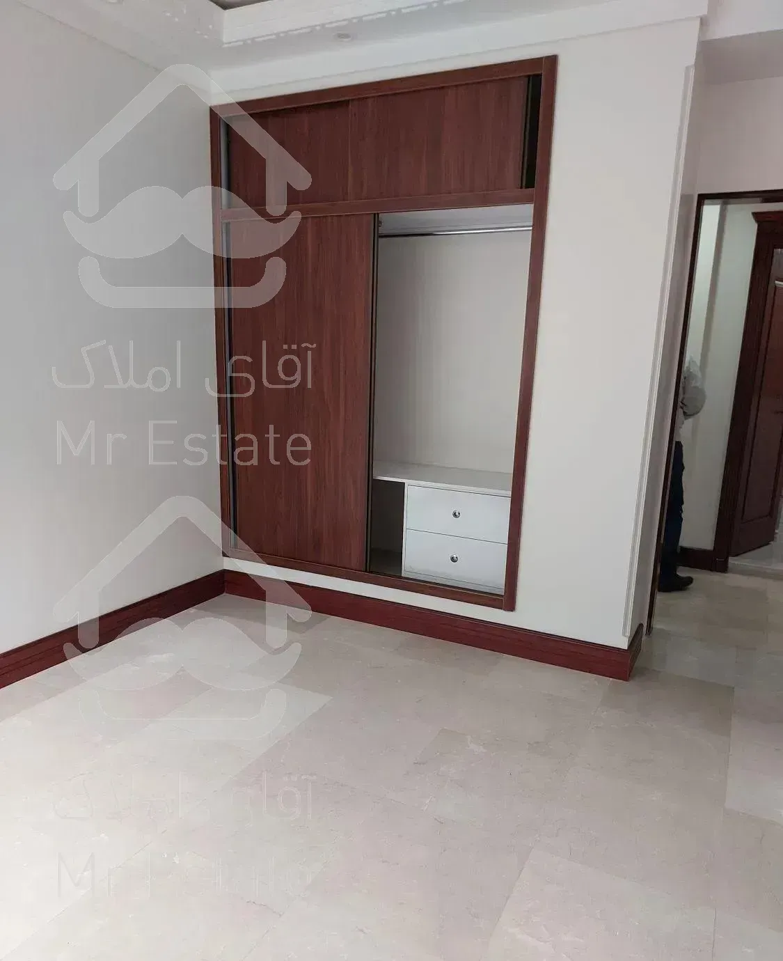 ۹۳ متر ۲خواب سنایی