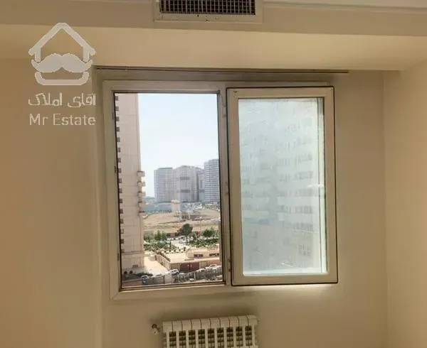 ۱۲۰ متر ۲ خواب غرب دریاچه طبقات بالا