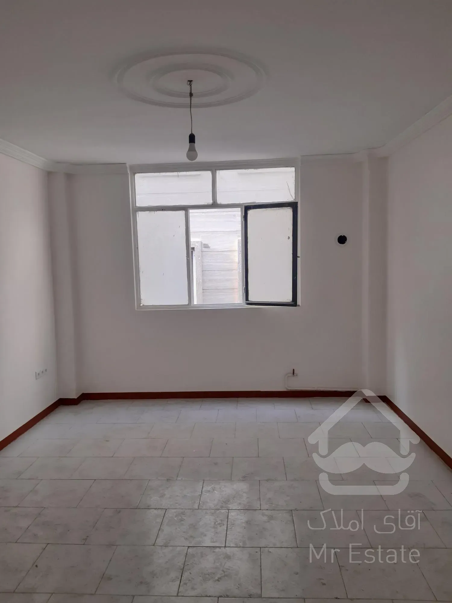 فروش ۴۲ متر ۱ خواب ، فول بازسازی ، تخلیه