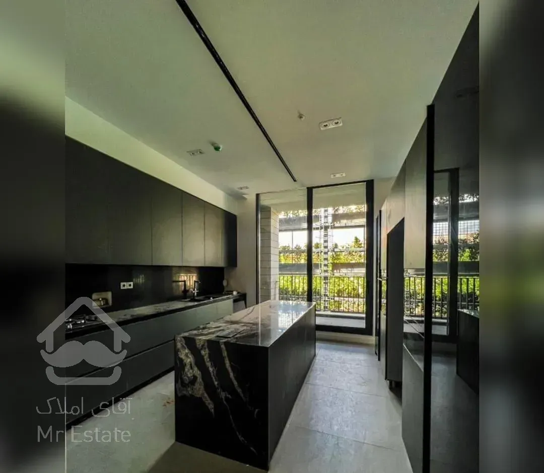 ۳۳۷ متر ۴ خواب مستر/مدرن کلید نخورده