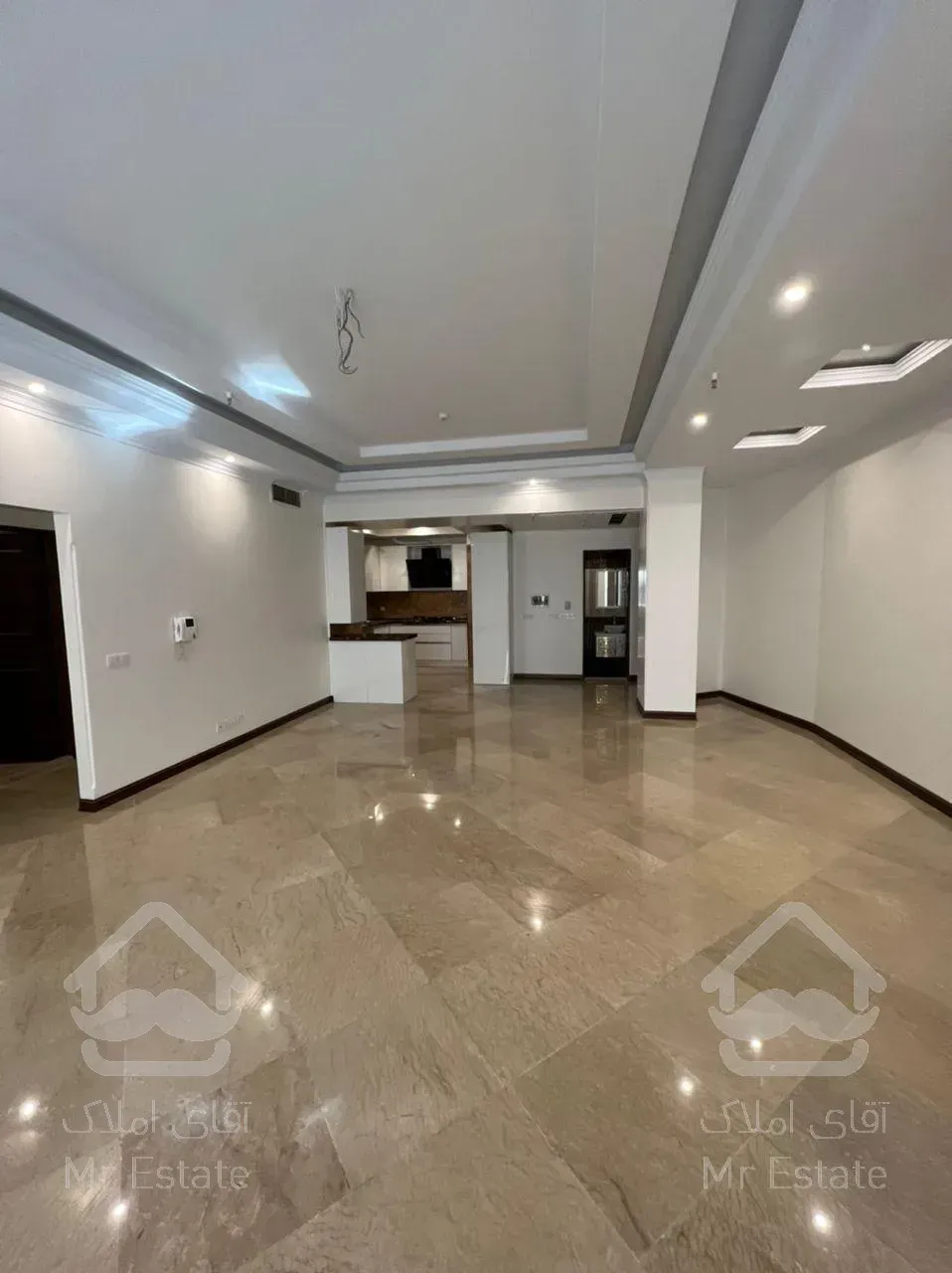 دو واحد مسکونی کلید نخورده نوساز واقع در نفت شمالی