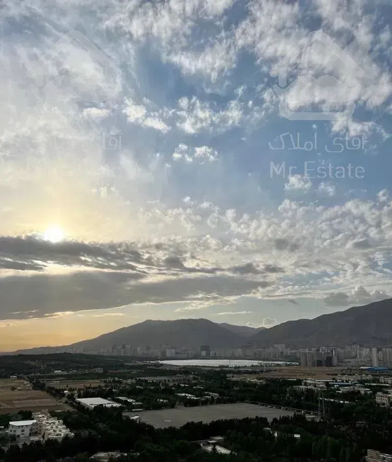 ۱۷۵ متر سه خواب نوساز ویو دریاچه برج فرزانگان