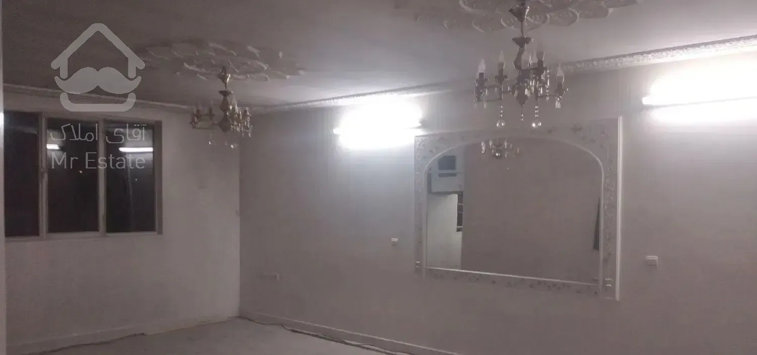 اجاره آپارتمان ۷۵ متری ۱ خوابه طبقه ۳ در نعمت‌آباد